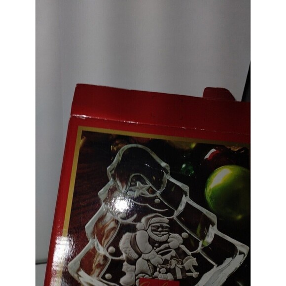 Gotham Holiday Traditions North Express Crystal Tree Treat Dish 8.5" with Santa - Picture 11 of 11